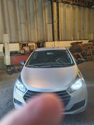 HYUNDAI HB20 1.0 COMFORT PLUS 12V FLEX 4P MANUAL HYUNDAI HB20 1.0 COMFORT PLUS 12V FLEX 4P MANUAL